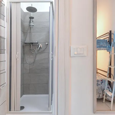 Le Lecce 34 * Каполивери